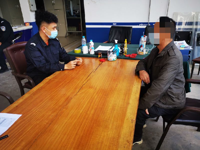 写名字查身份证号码_输入身份证姓名查号码_身份证用姓名查询号码