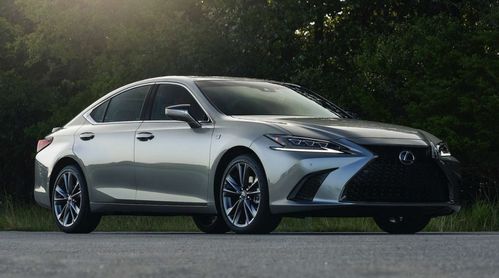 雷克萨斯es 安卓系统,CarPlay兼容性与智能互联功能解析