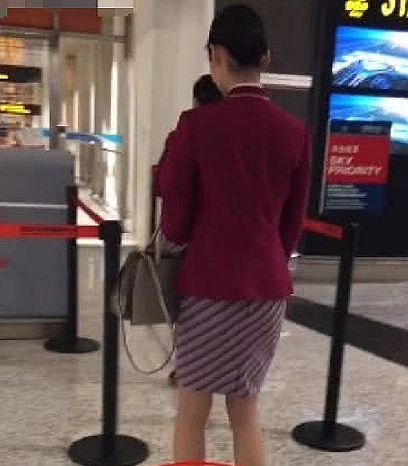 后背空姐